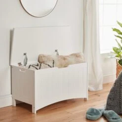 VonHaus Colonial Storage Box - White Spacious Panelled Storage Chest With Easy-Open Operation - Classic & Traditional - Portable & Compact Toy Box Storage Unit For Lounge Living Room Hallway & Bedroom -Children Furniture Store 54925082 5