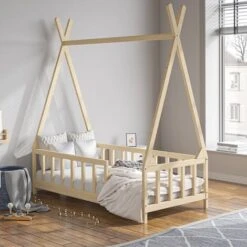 Livingandhome Kid Premium Wood House Bed Frame With Fence